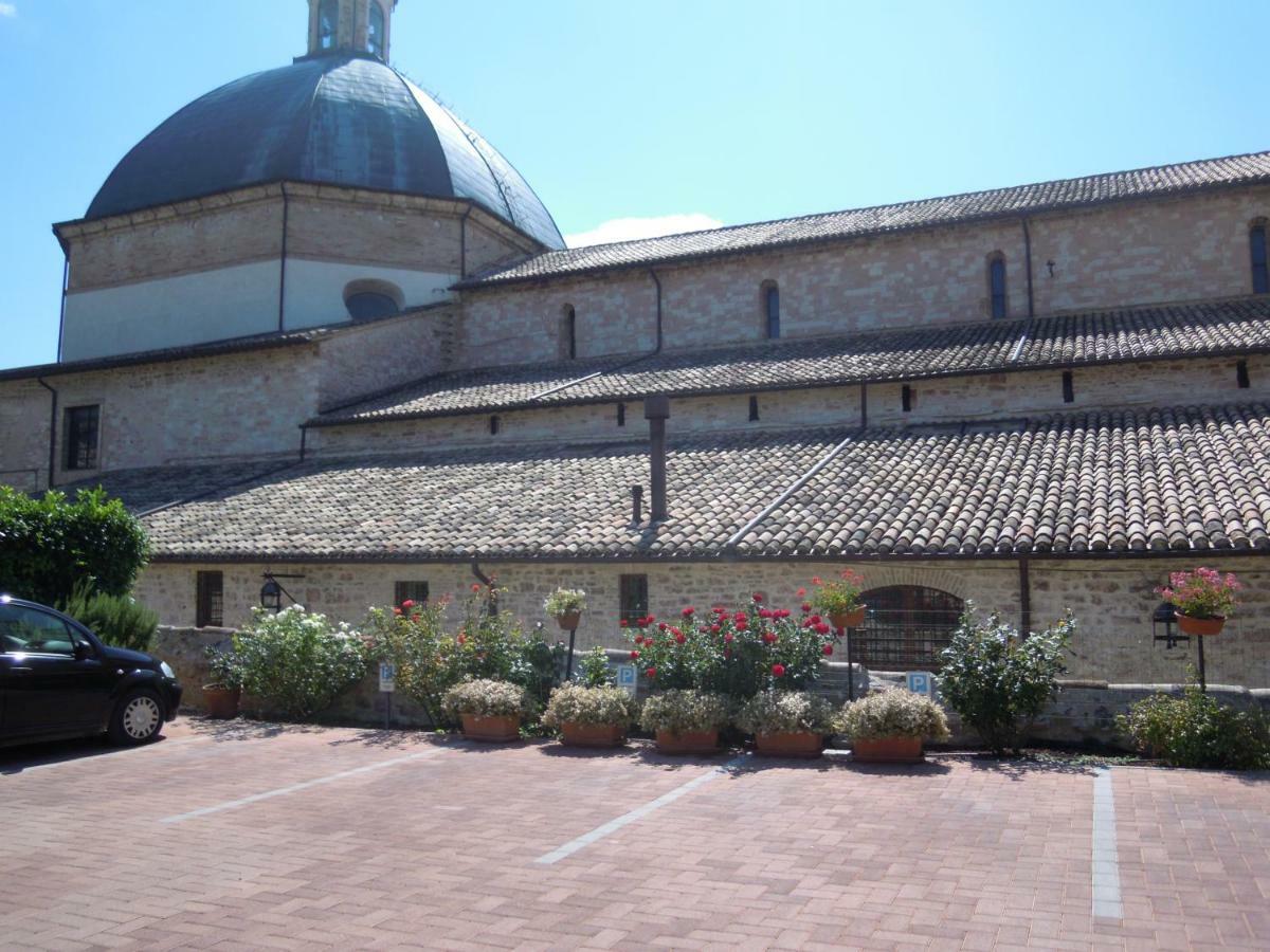 Apartament Il Turrione "App. Santa Chiara" Asyż Zewnętrze zdjęcie